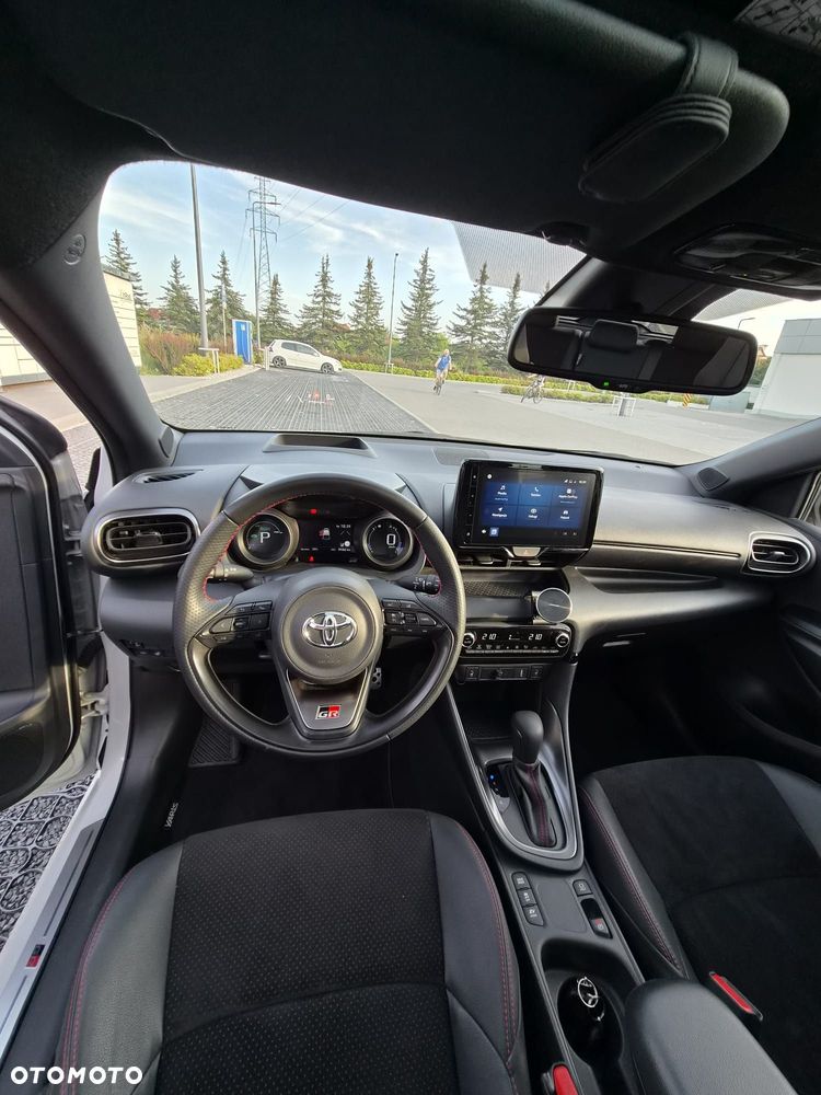 Toyota Yaris - 35