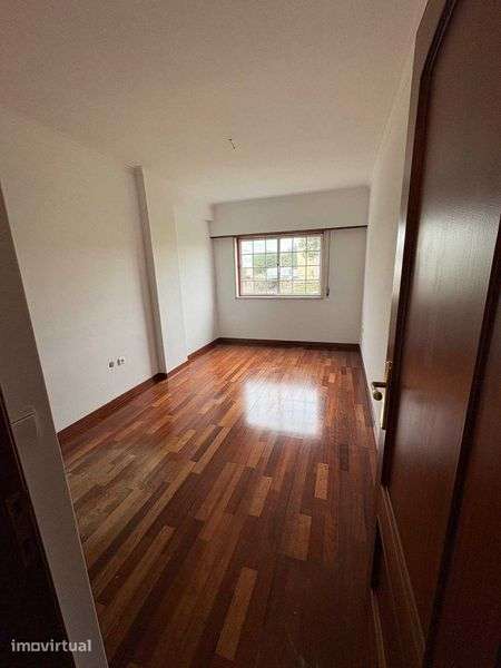 T2 apartamento merces - Grande imagem: 4/8