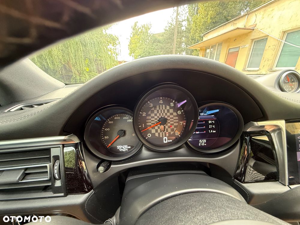 Porsche Macan S - 19