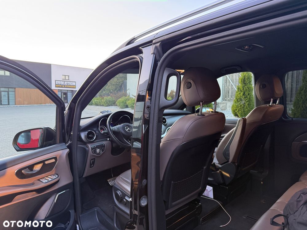 Mercedes-Benz Klasa V 300 d lang 9G-TRONIC Special Edition Avantgarde - 15