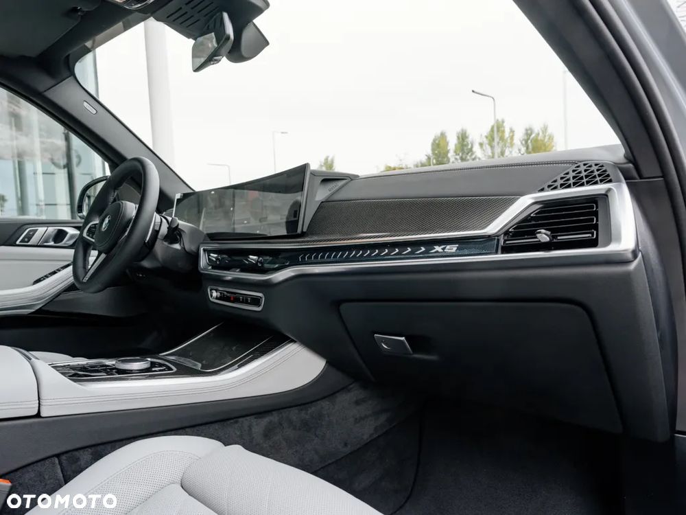 BMW X5 xDrive30d - 7
