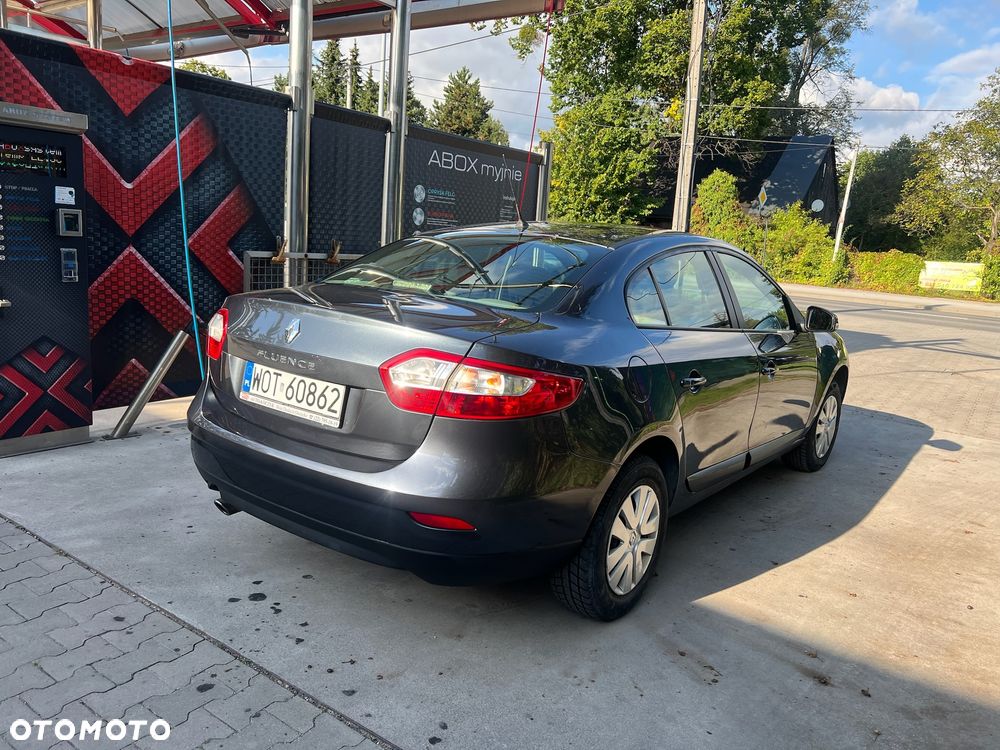 Renault Fluence 1.6 16V Expression - 6
