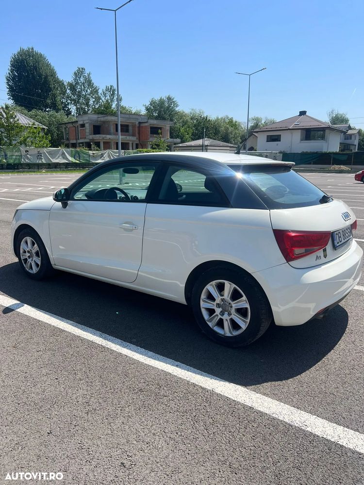 Audi A1 1.6 TDI Ambition - 1