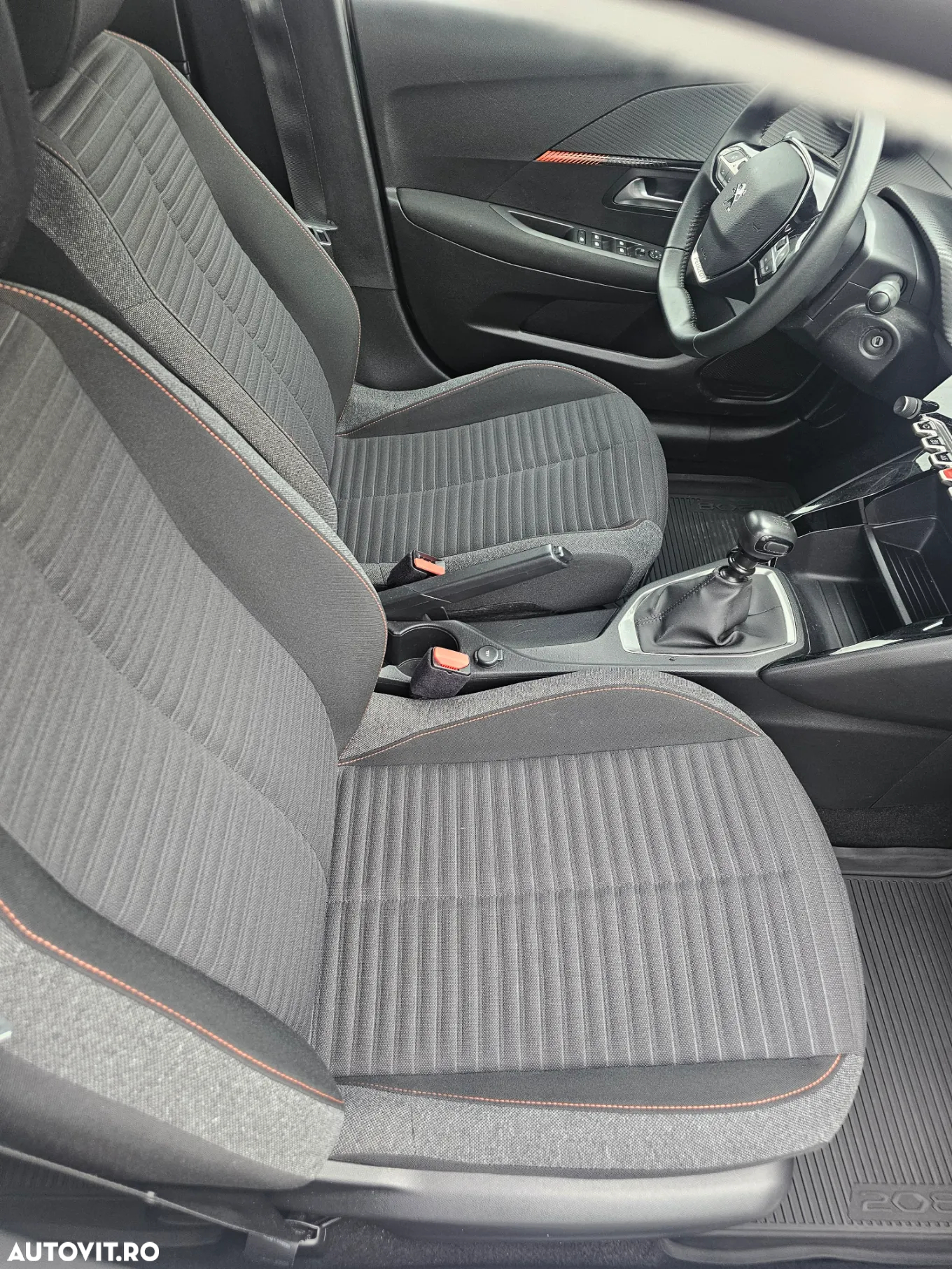 Peugeot 208 1.5 BlueHDi STT Allure - 17