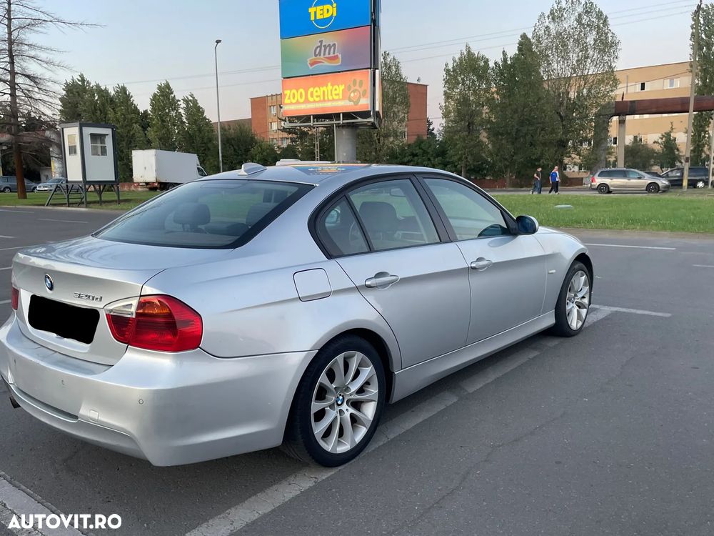BMW Seria 3 320d - 5