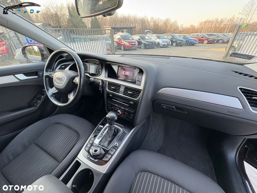 Audi A4 Avant 2.0 TDI Multitronic - 30