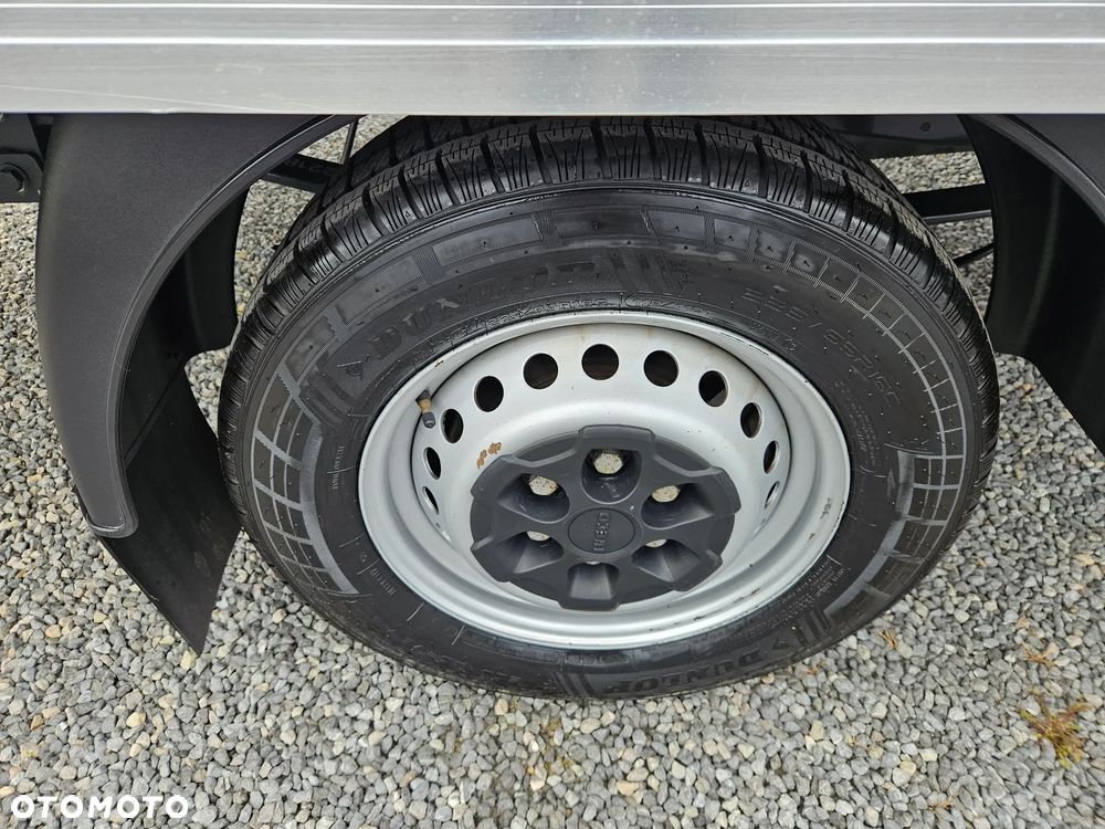 Iveco Daily 35S16 / 3.0 160KM / Kontener 8 palet / Winda 750Kg/ Klima / Bardzo ładny ! - 34