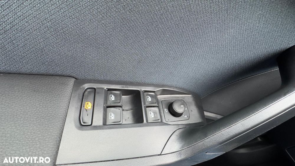 Seat Arona - 13