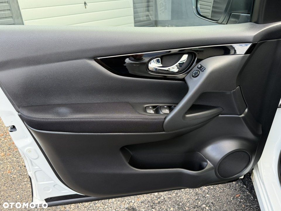 Nissan Qashqai 1.3 DIG-T Tekna EU6d - 20