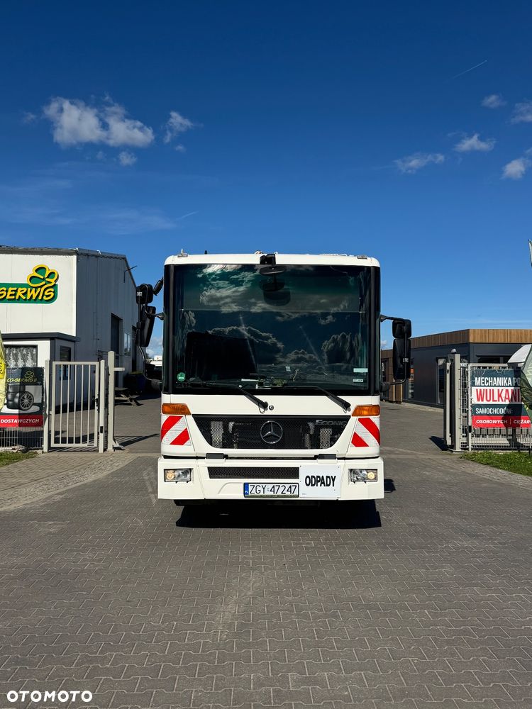 Mercedes-Benz Econic 2629 - 5