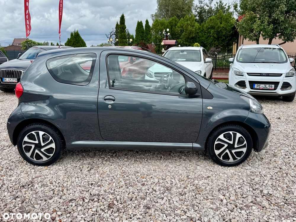 Toyota Aygo - 8