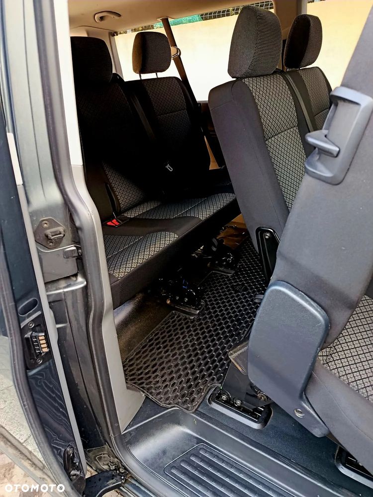 Volkswagen Caravelle 2.0 TDI L2 Highline DSG - 9