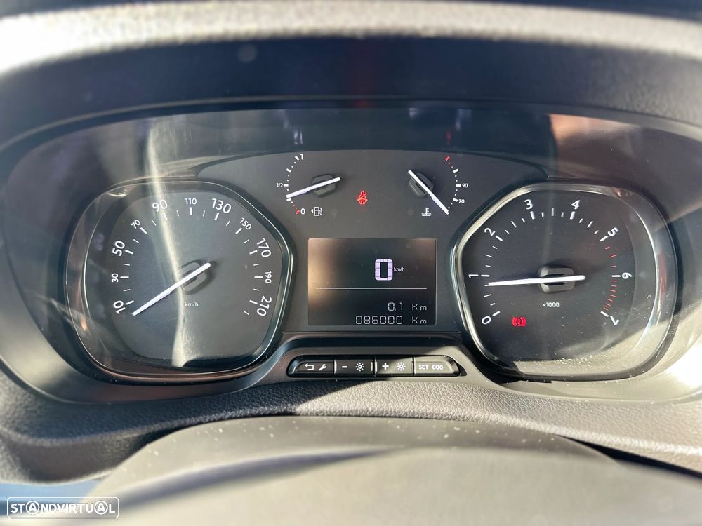 Peugeot Expert 1.5 BlueHDi L2H1 Semi-Vidrado - 18