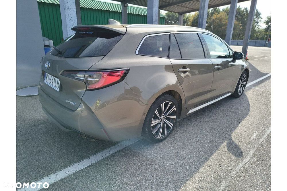 Toyota Corolla - 3