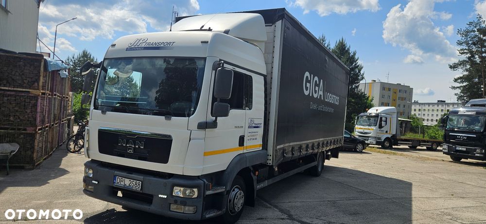 MAN TGL 12.220 - 2