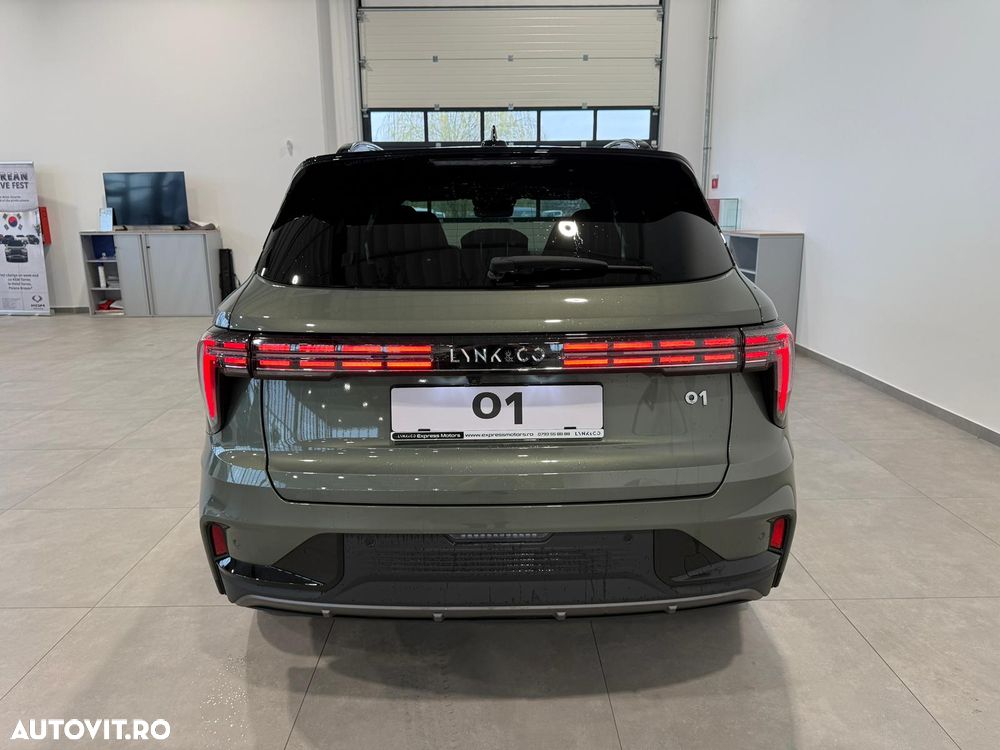 Lynk&Co 01 - 4