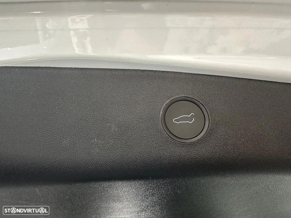 Tesla Model 3 Standard Range Plus RWD - 50