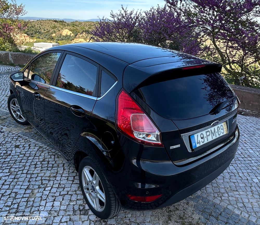 Ford Fiesta 1.0 T EcoBoost Titanium PowerShift - 8