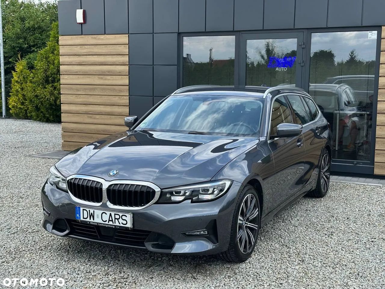 BMW Seria 3 320d Sport Line - 1