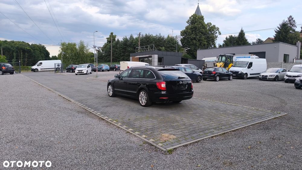 Skoda Superb 2.0 TDI DSG Elegance - 18