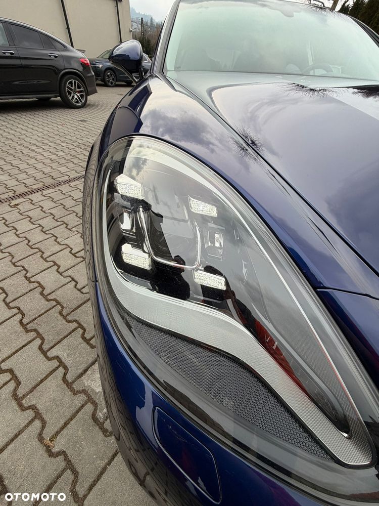 Porsche Panamera 4S - 16