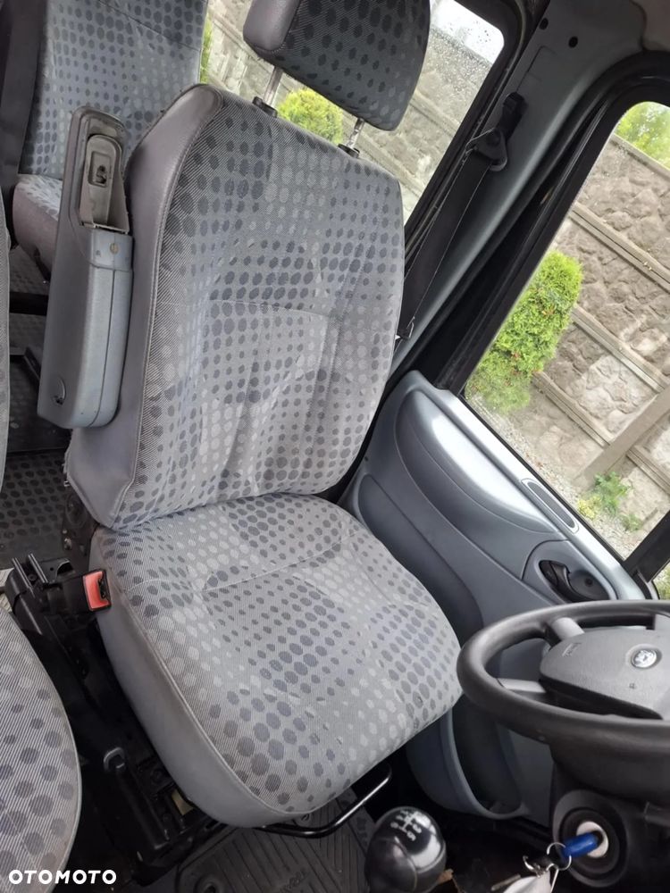 Ford Transit FT 350L - 27