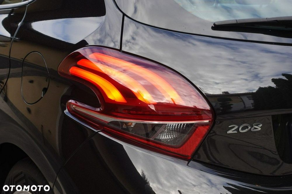 Peugeot 208 - 7