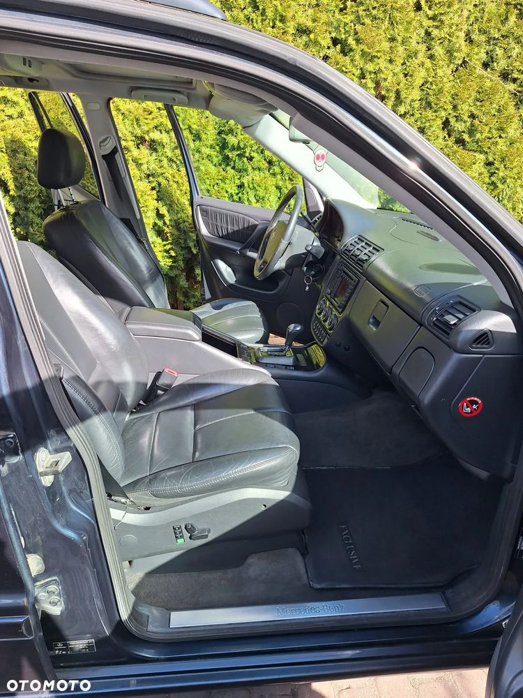 Mercedes-Benz ML - 12