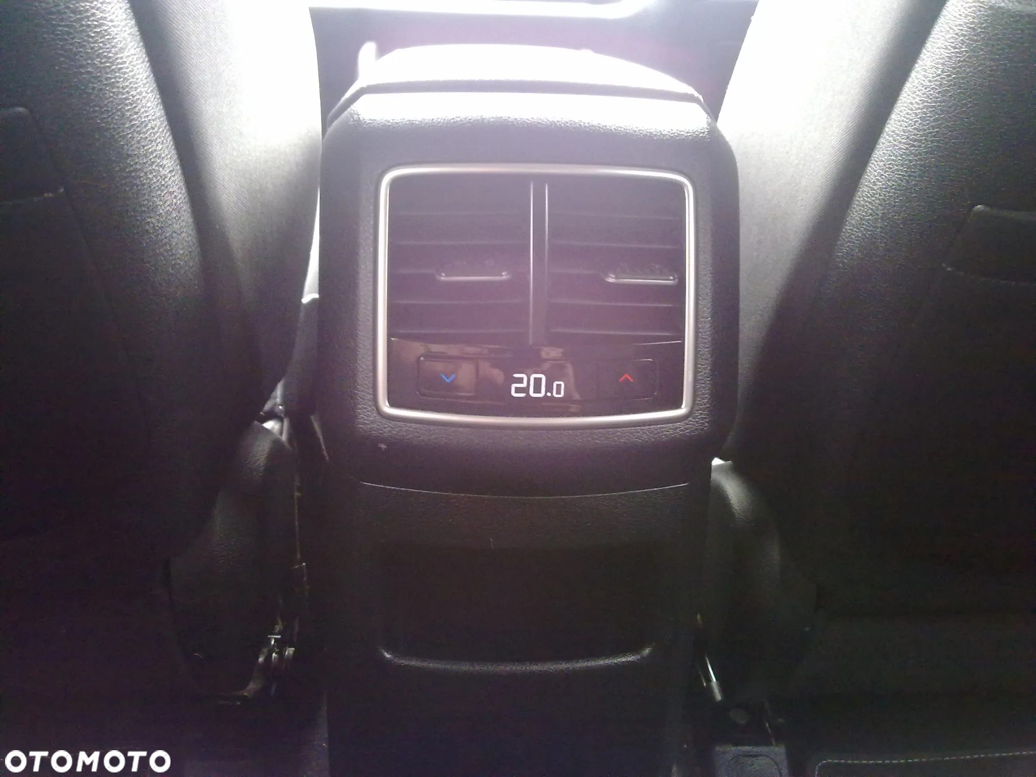 Kia Sportage 1.6 T-GDI PHEV Business Line 4WD - 20