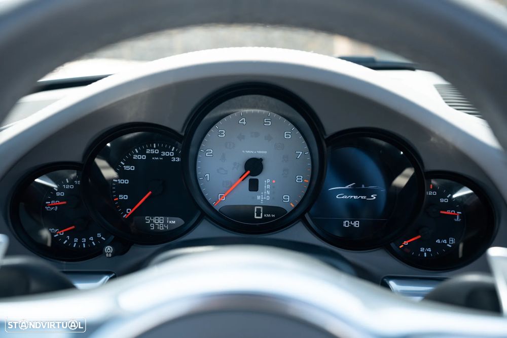 Porsche 911 (991) - 38