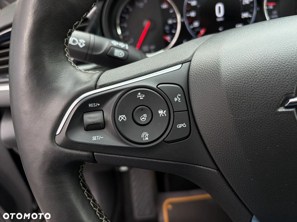 Opel Insignia 1.5 T GPF Innovation S&S - 23