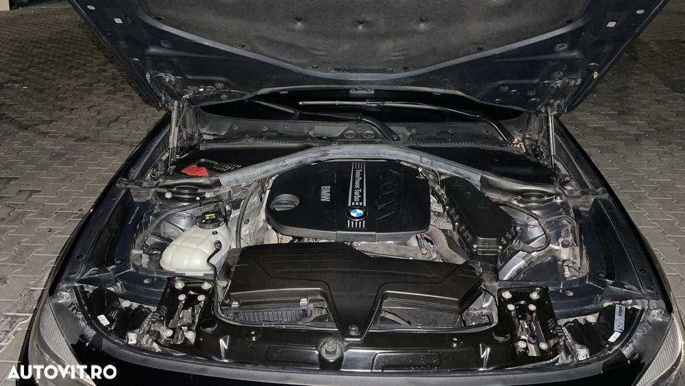 BMW Seria 3 320d xDrive Aut. - 9