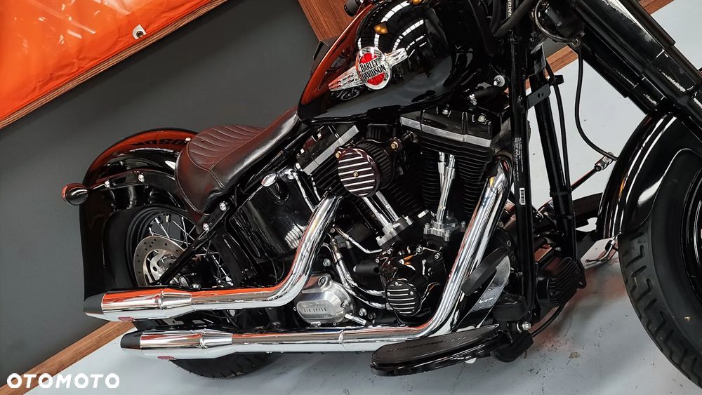 Harley-Davidson Softail Slim - 18