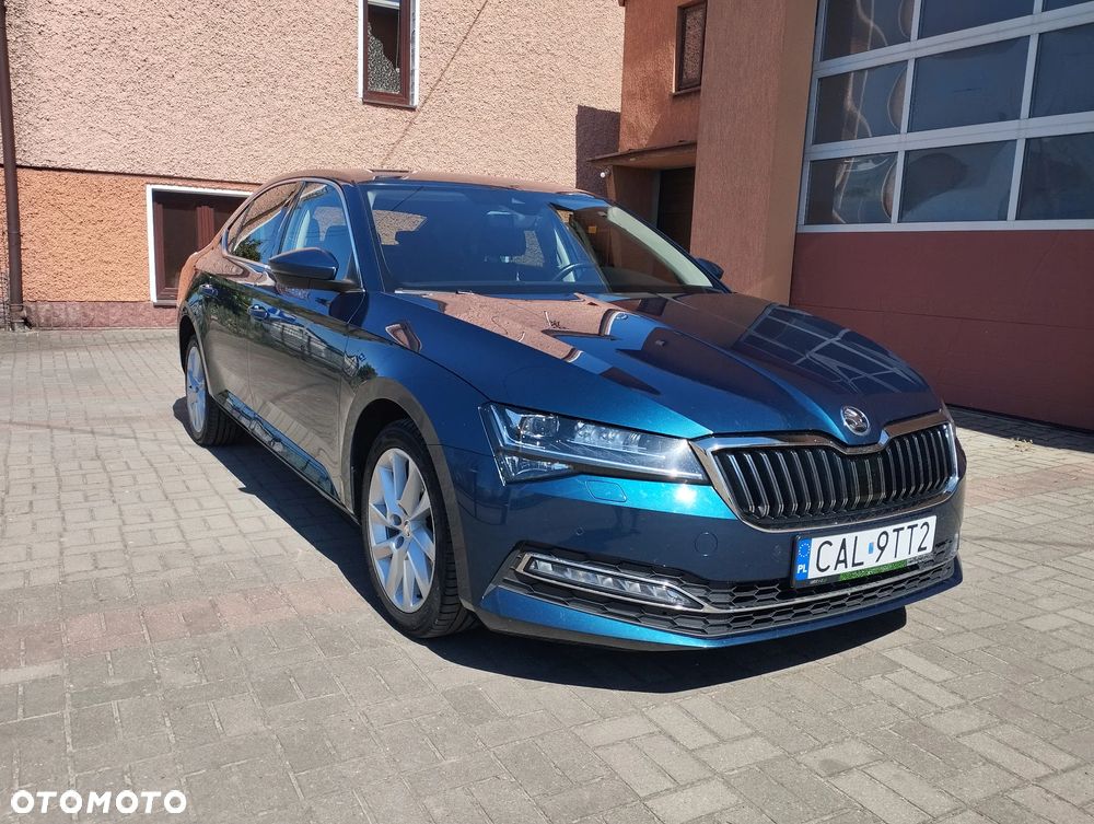 Skoda Superb 2.0 TDI SCR 4x4 Style DSG - 1