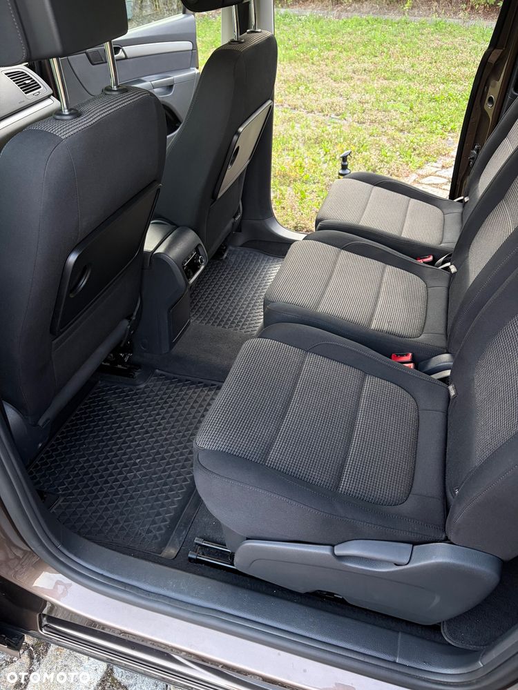 Volkswagen Sharan 2.0 TDI Comfortline - 14