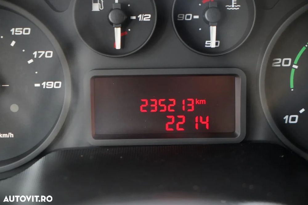 Iveco DAILY 35-130 / FRIGIDAR / CAMION TRANSPORT XARIOS 200 UNITĂȚI / IMPORTAT - 34