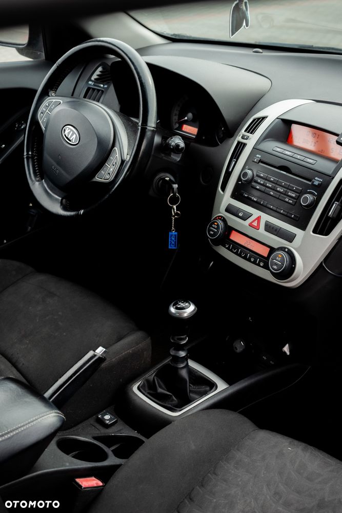 Kia Ceed 1.6 CVVT LX - 3