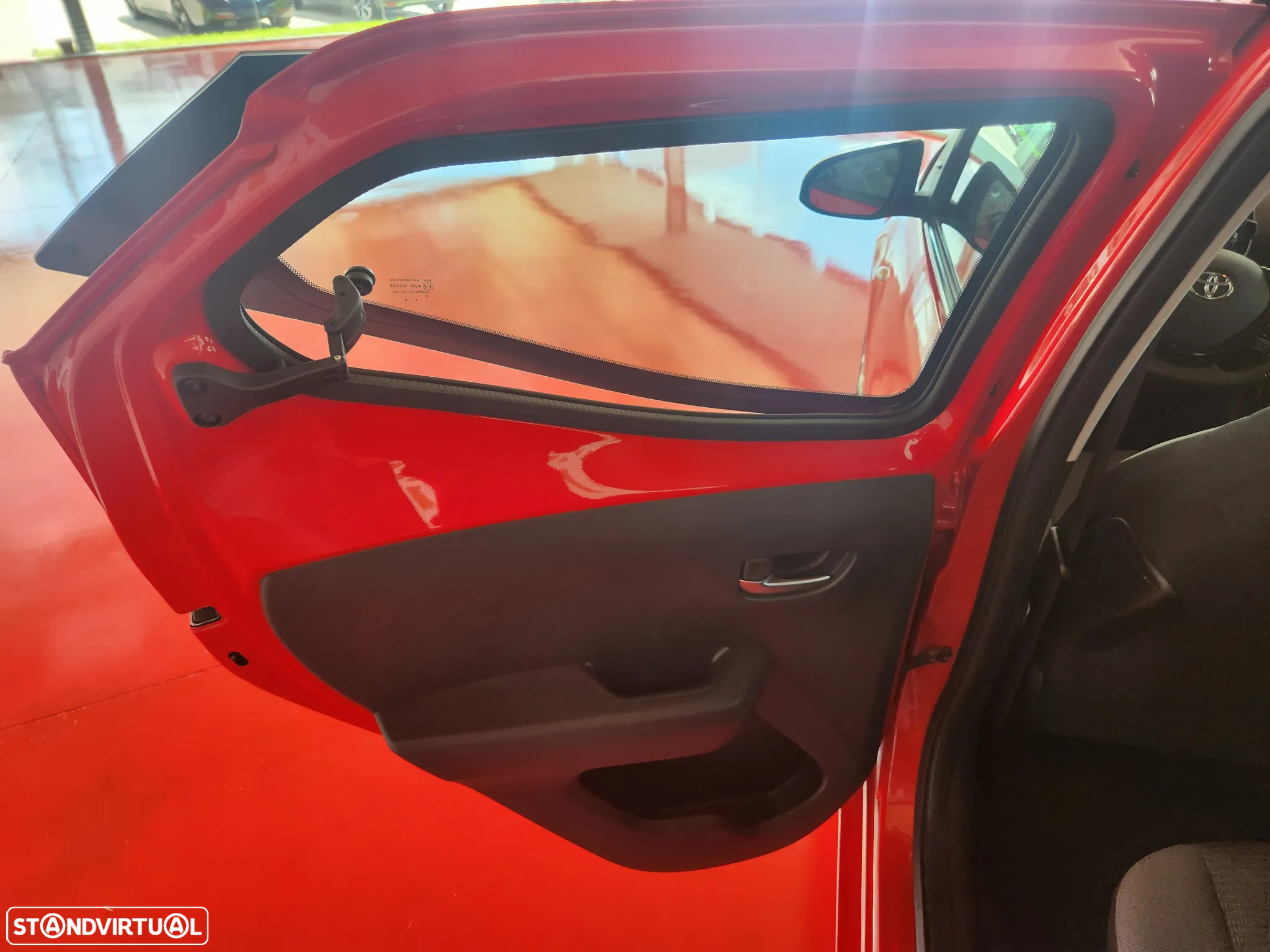 Toyota Aygo 1.0 X-Play+X-Touch - 26
