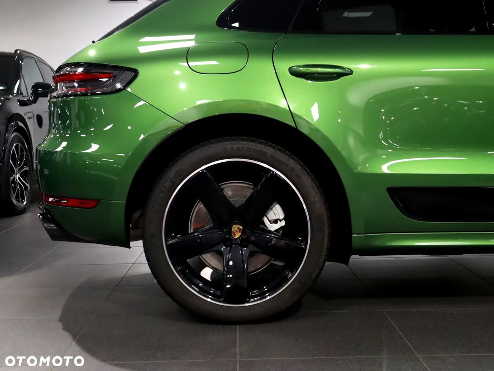 Porsche Macan Turbo - 13