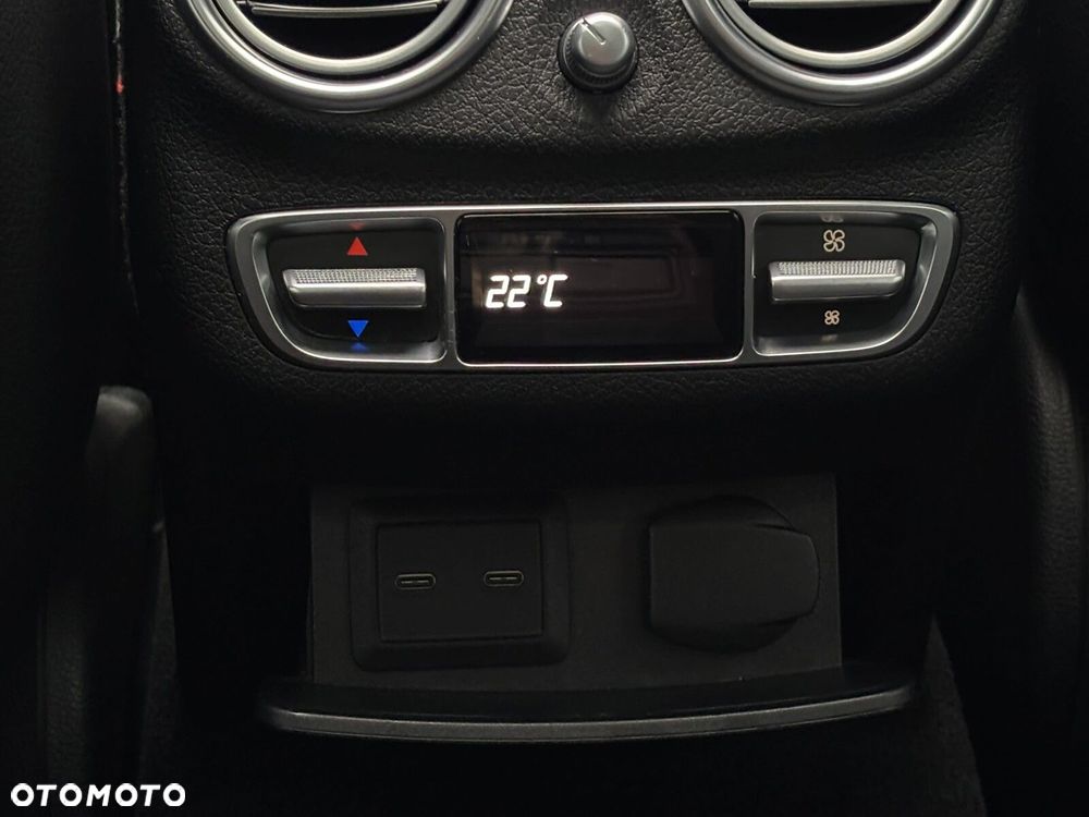 Mercedes-Benz Klasa E 450 4-Matic Exclusive - 33