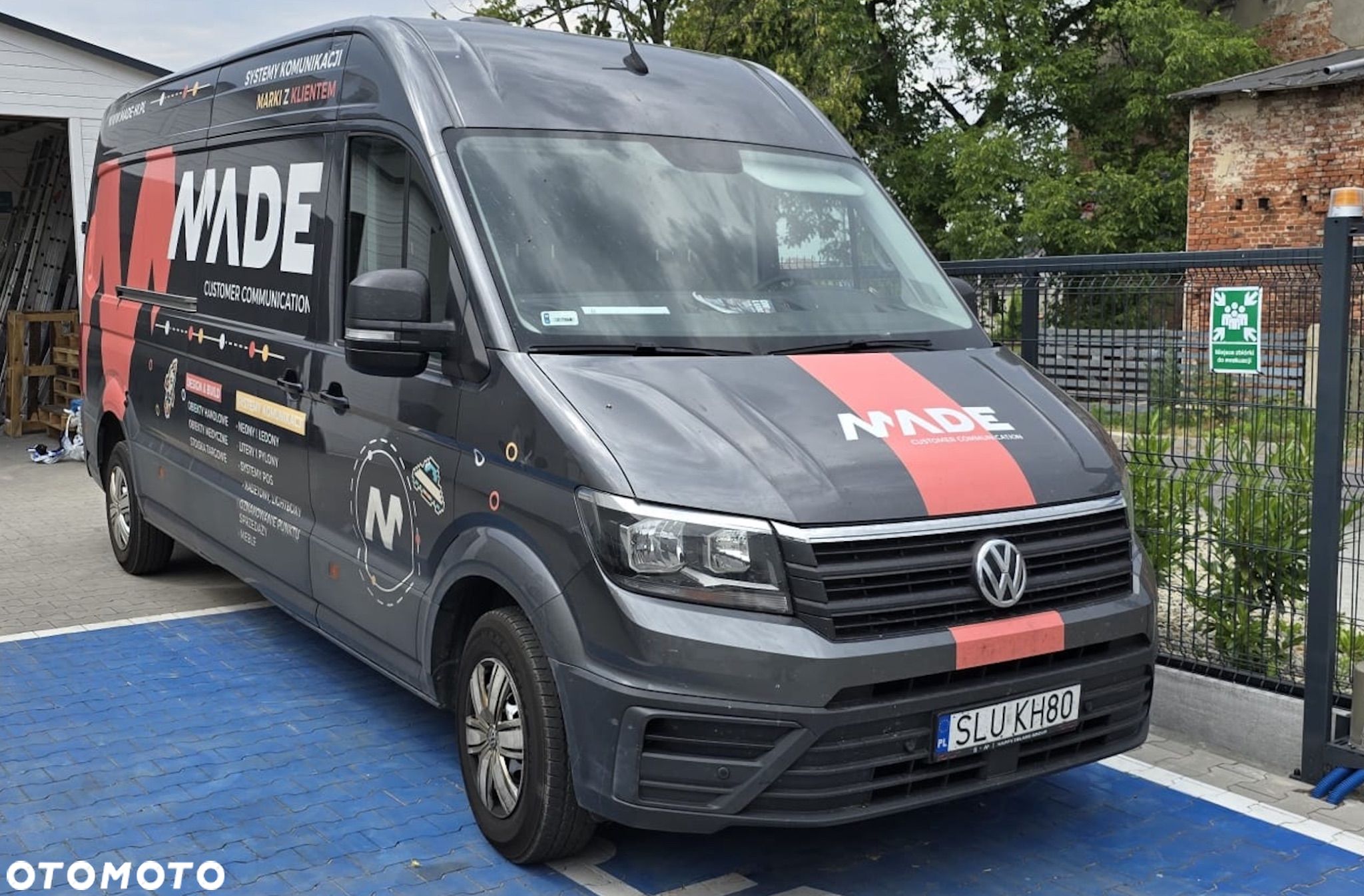 Volkswagen Crafter - 1
