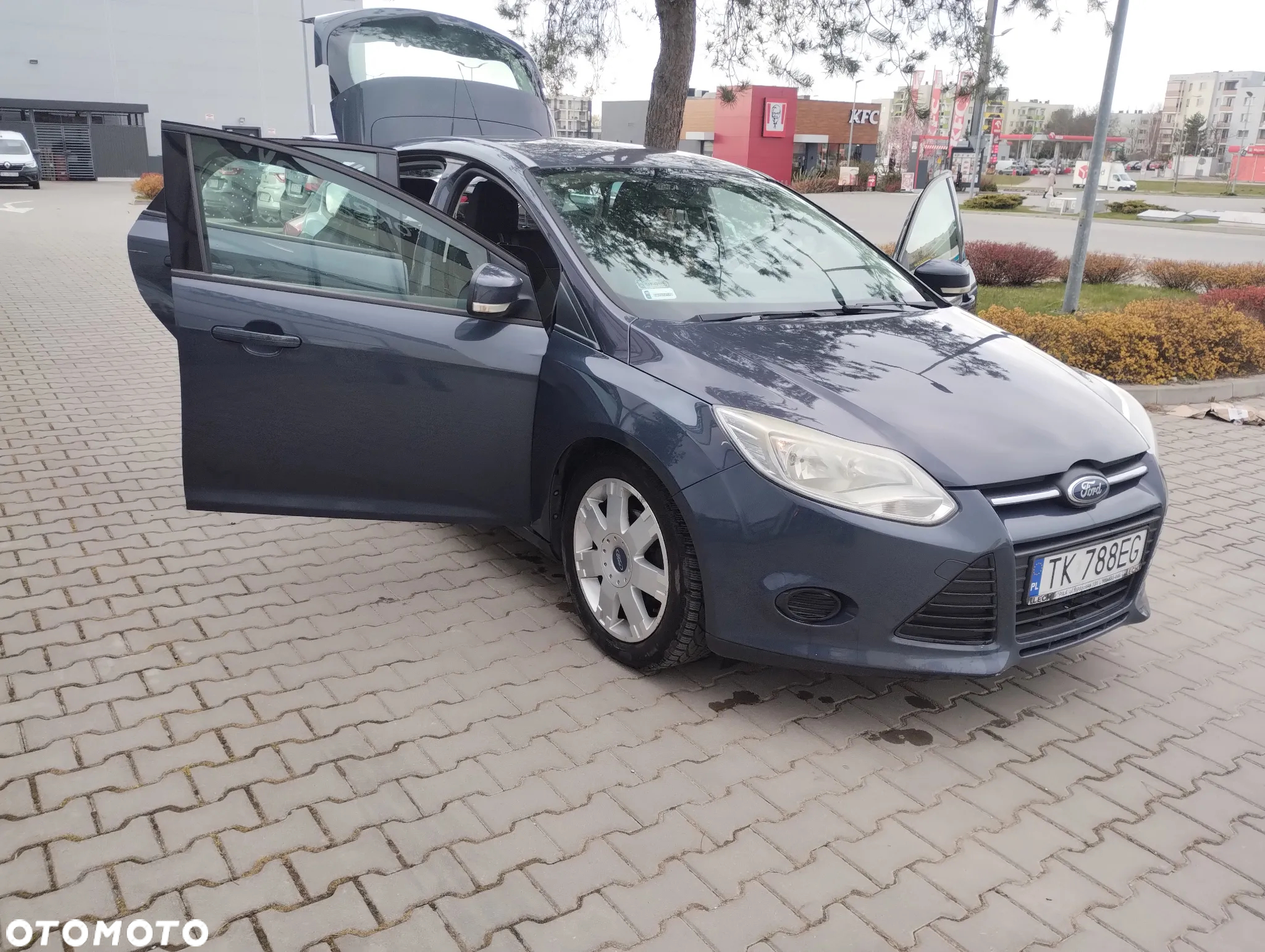 Ford Focus - 23