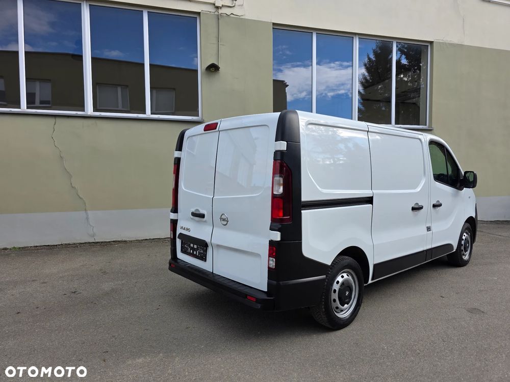 Opel Vivaro - 7