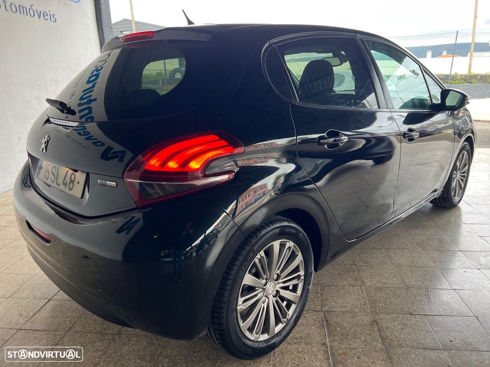Peugeot 208 1.2 PureTech Active - 14