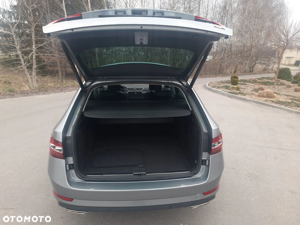 Skoda Superb 2.0 TSI 4x4 Ambition DSG - 31