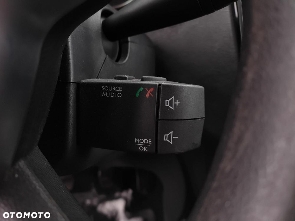 Dacia Dokker 1.5 Blue dCi Laureate - 14