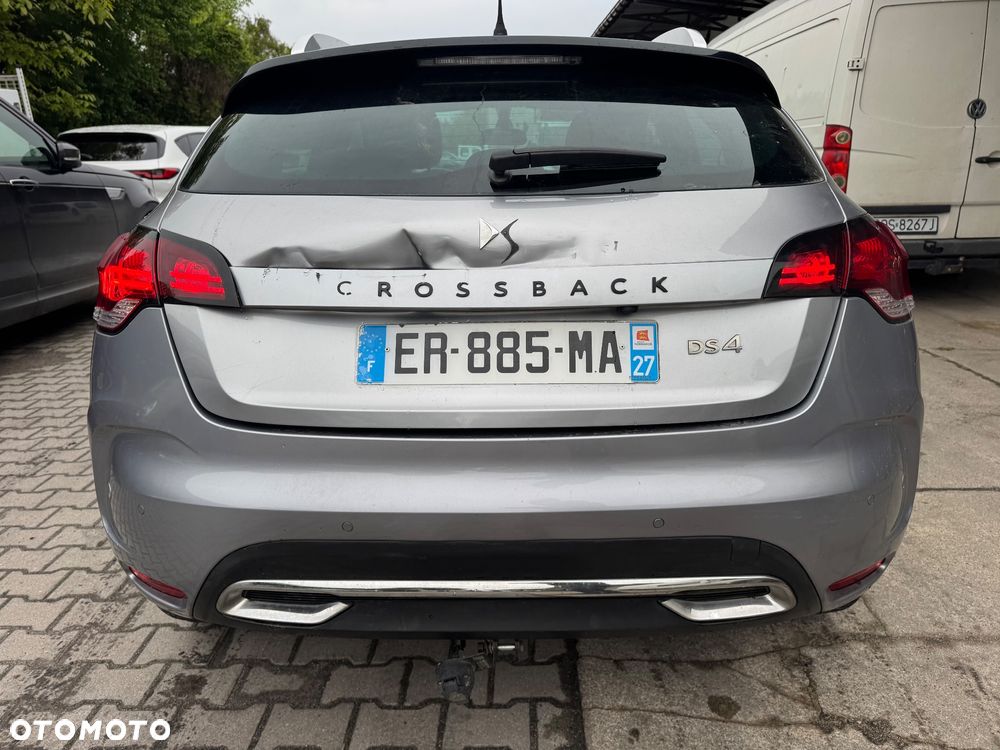 Citroën DS4 Cross 1.6 BlueHDi Be Chic S&S EAT6 - 29