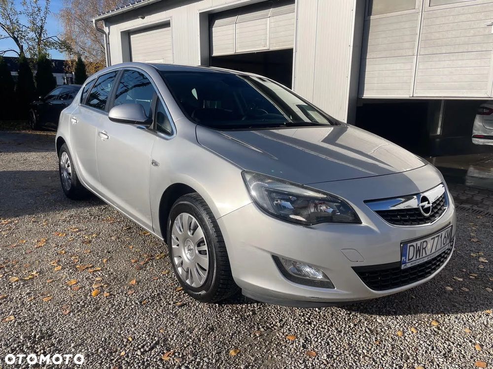 Opel Astra 1.6 Cosmo - 3