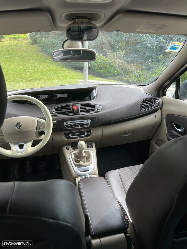Renault Grand Scénic 1.5 dCi Dynamique S 7L - 11