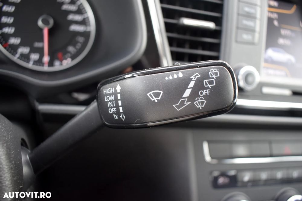 Seat Leon 2.0 TDI DPF Style - 24